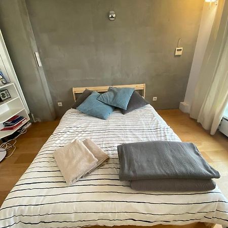 Bezagenta Wilcza8 Minimalist Studio Central Location Varsó Kültér fotó